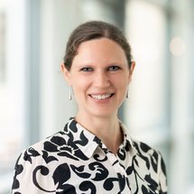 Dr. Janna Odabas